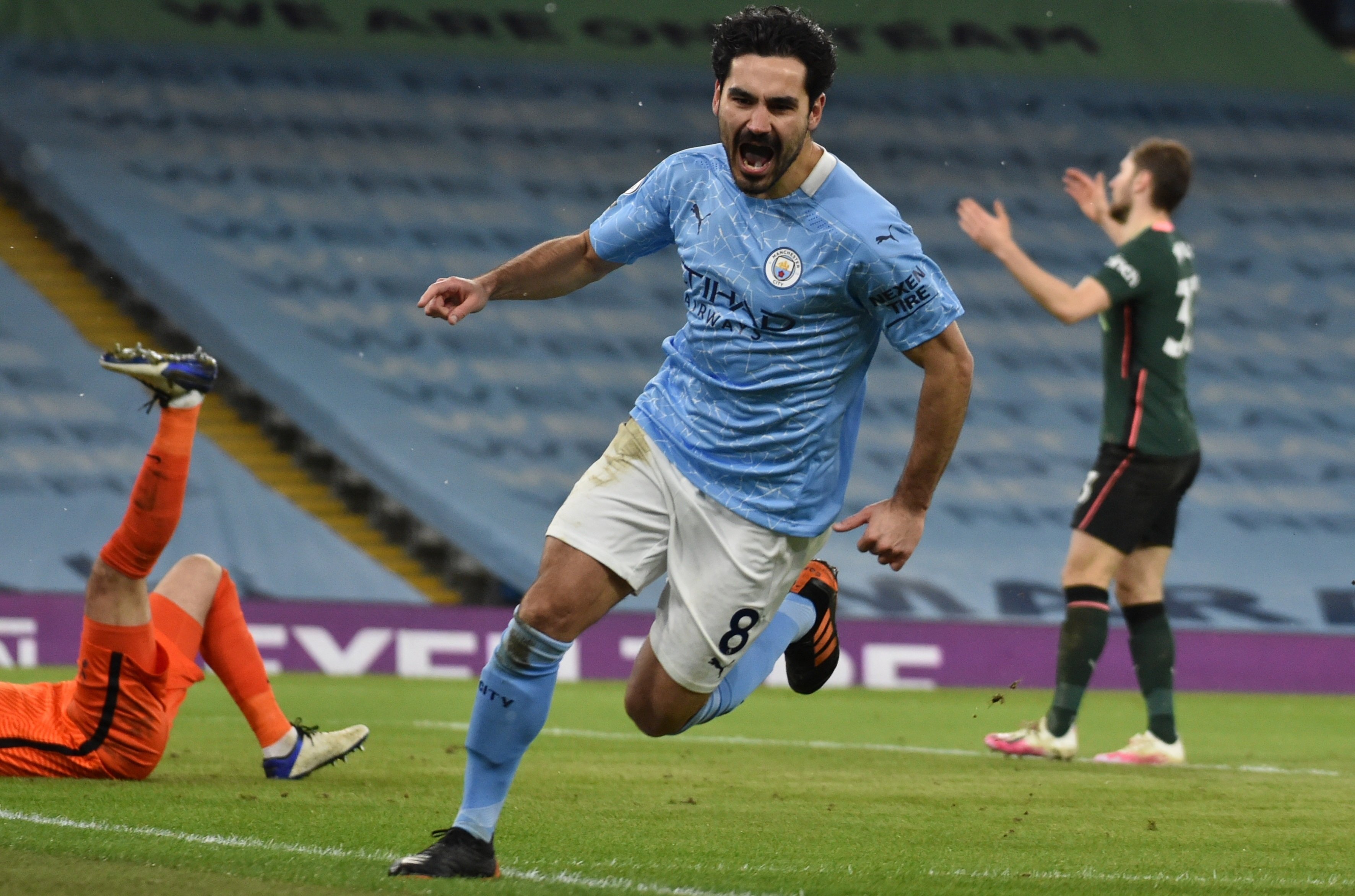 El City de Guardiola tumba al Tottenham de Mourinho y vuela en la Premier (3-0)