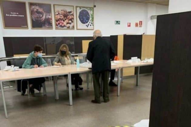 jordi pujol votant eleccions 
