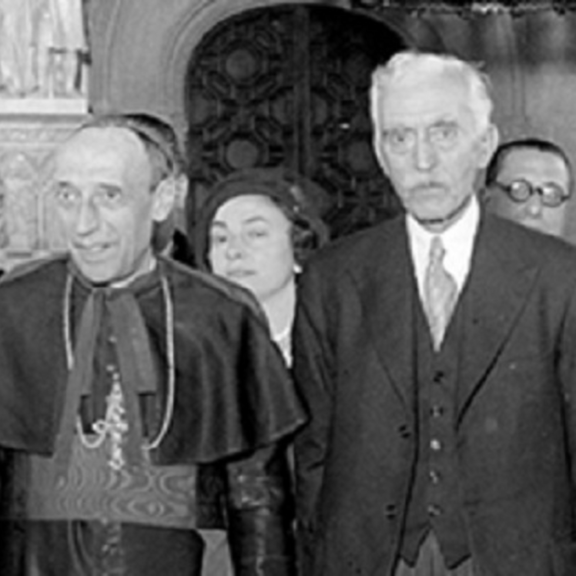 Vidal i Barraquer viatja al conclave i provoca l'enuig de Franco