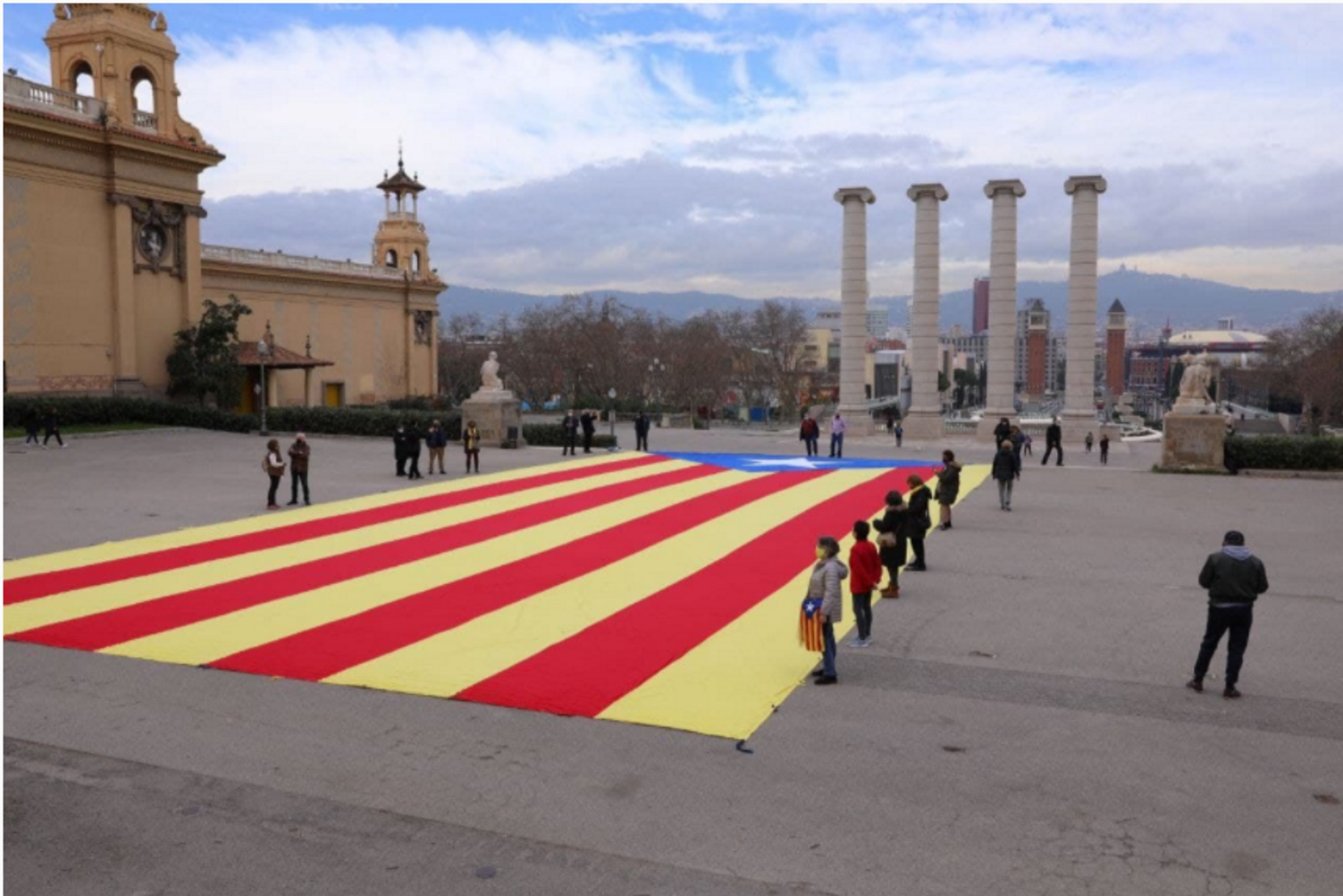 Over the threshold: Catalan pro-independence parties win 50% of vote for first time