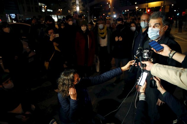 Jordi Cuixart Pablo Hasel manifestacion Barcelona - EFE