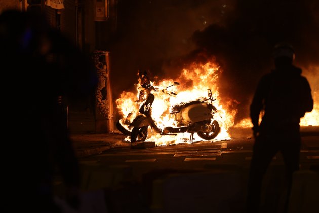 disturbis|aldarulls Barcelona Pablo Hasél Barricadas foc - Sergi Alcázar