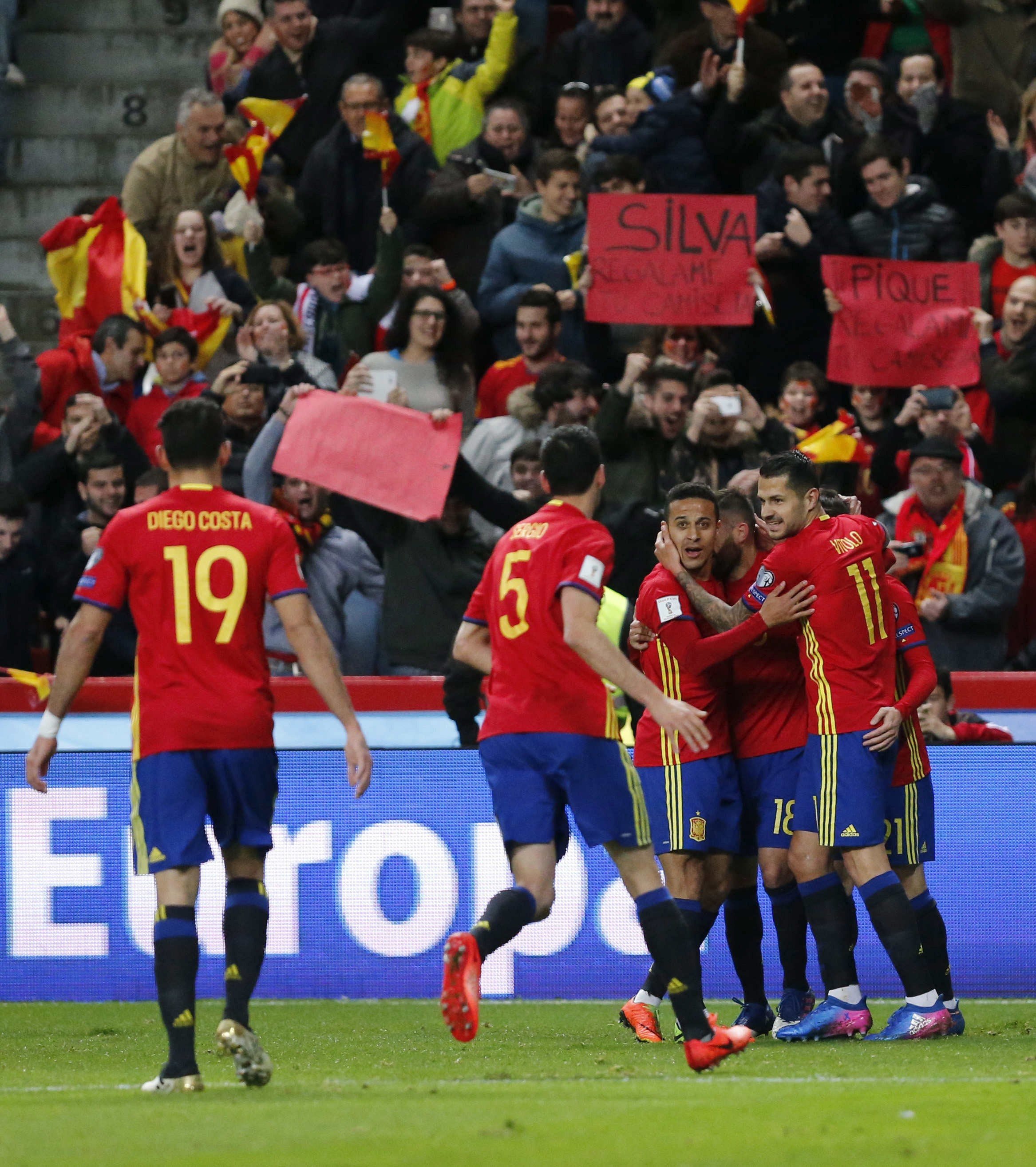 Más de la mitad de los catalanes se enorgullece de las victorias de la selección española