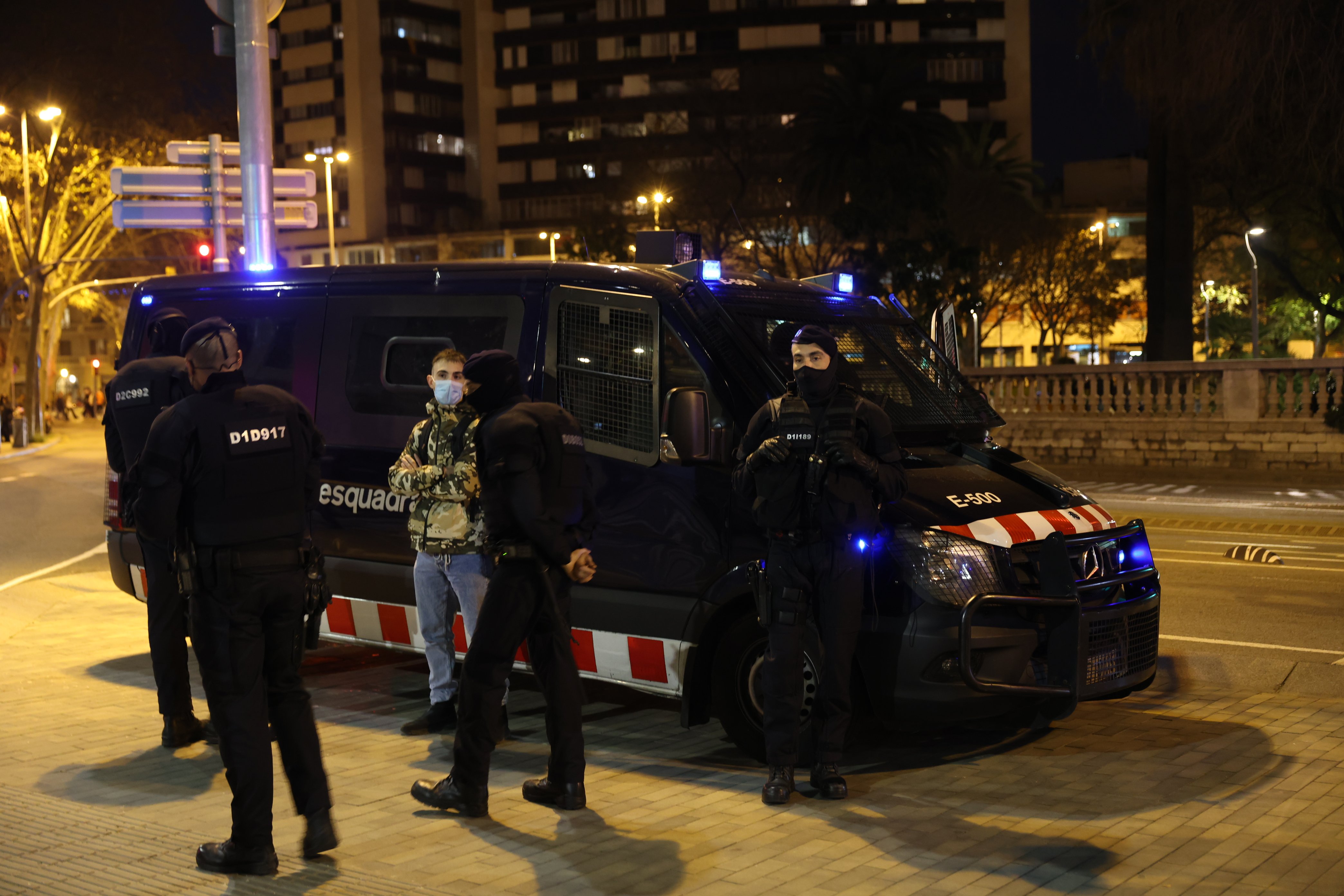 Manifestación pablo hasél tercera noche barcelona