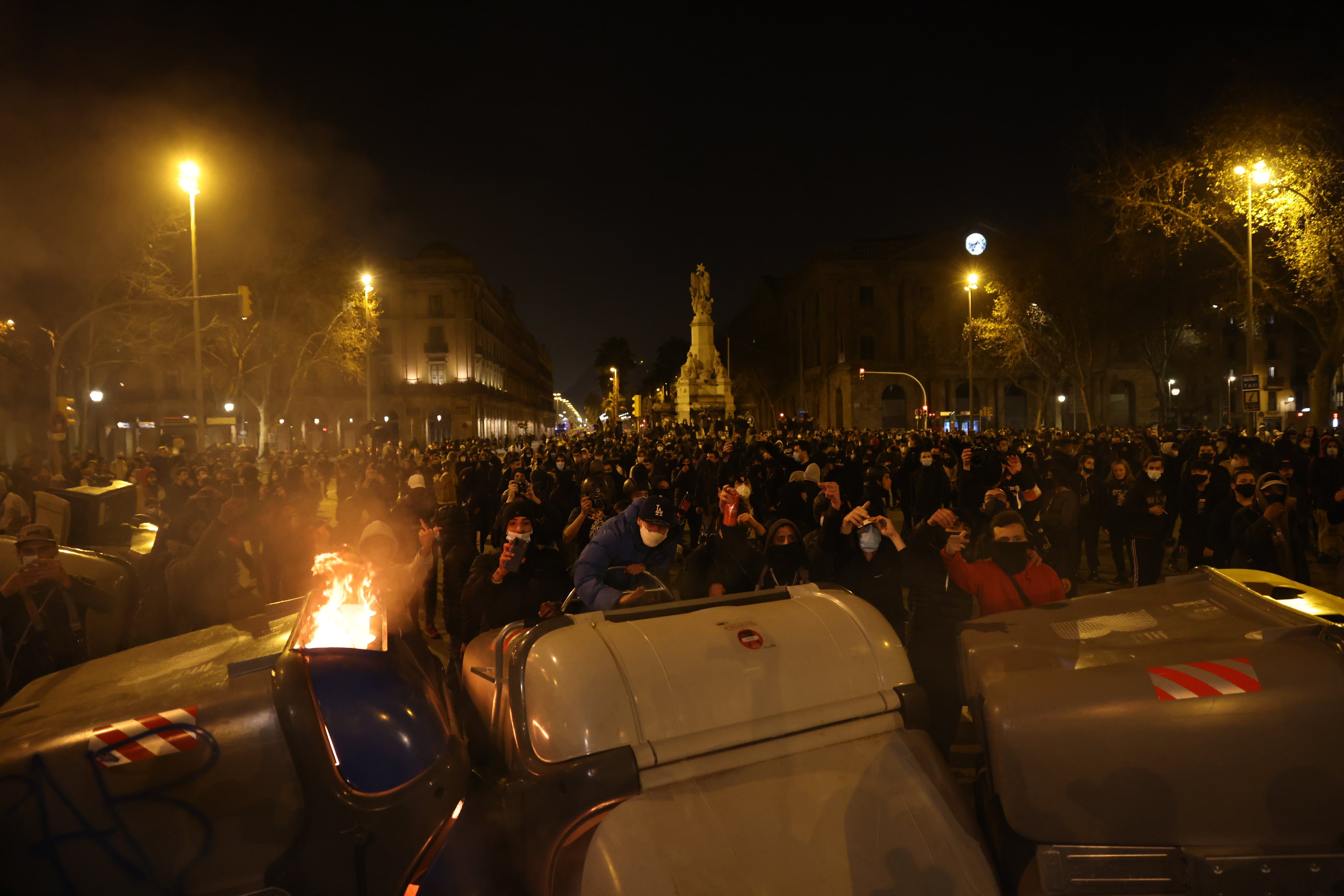 Els disturbis per Hasel causen 1 milió d'euros en danys a Barcelona