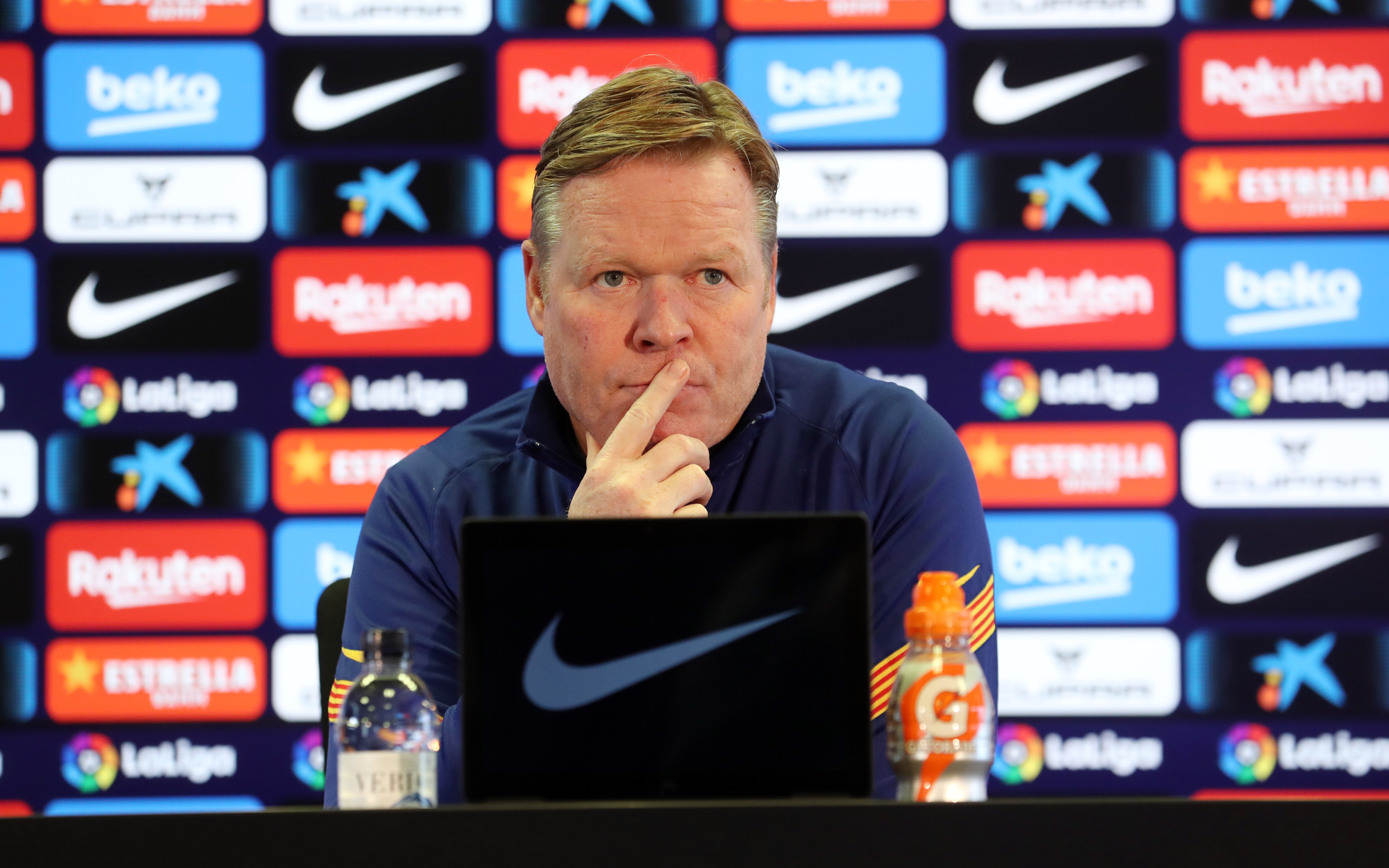 Koeman parla de Messi en passat i avisa: "Tenim una plantilla molt forta"