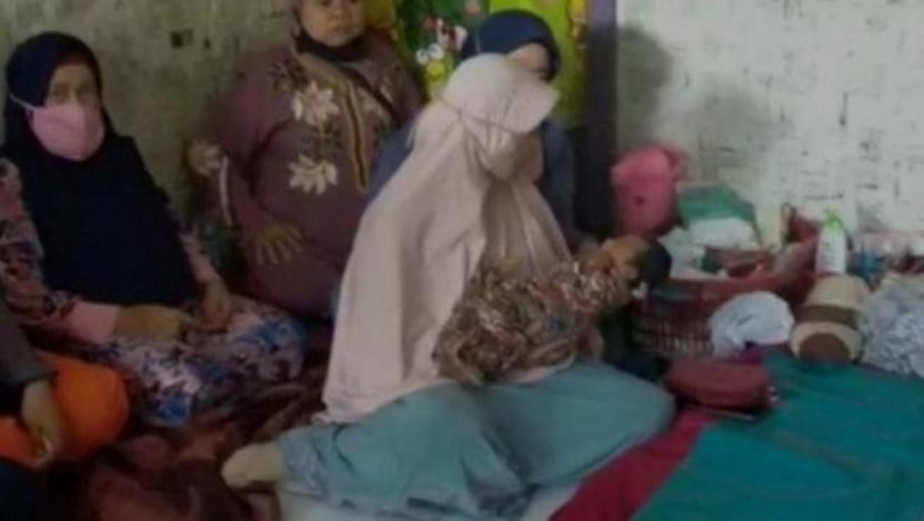 Investiguen un embaràs a Indonèsia: la noia diu que l'ha prenyat el vent
