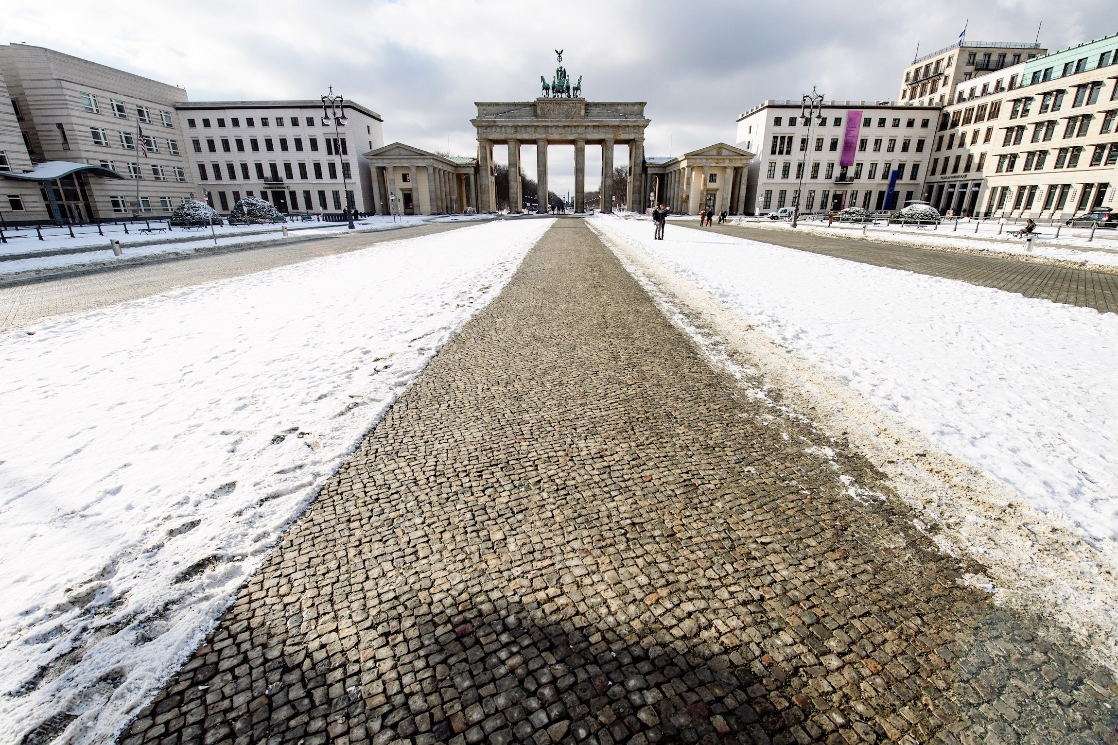 Alemania sigue abriendo colegios después de dos meses cerrados por la Covid