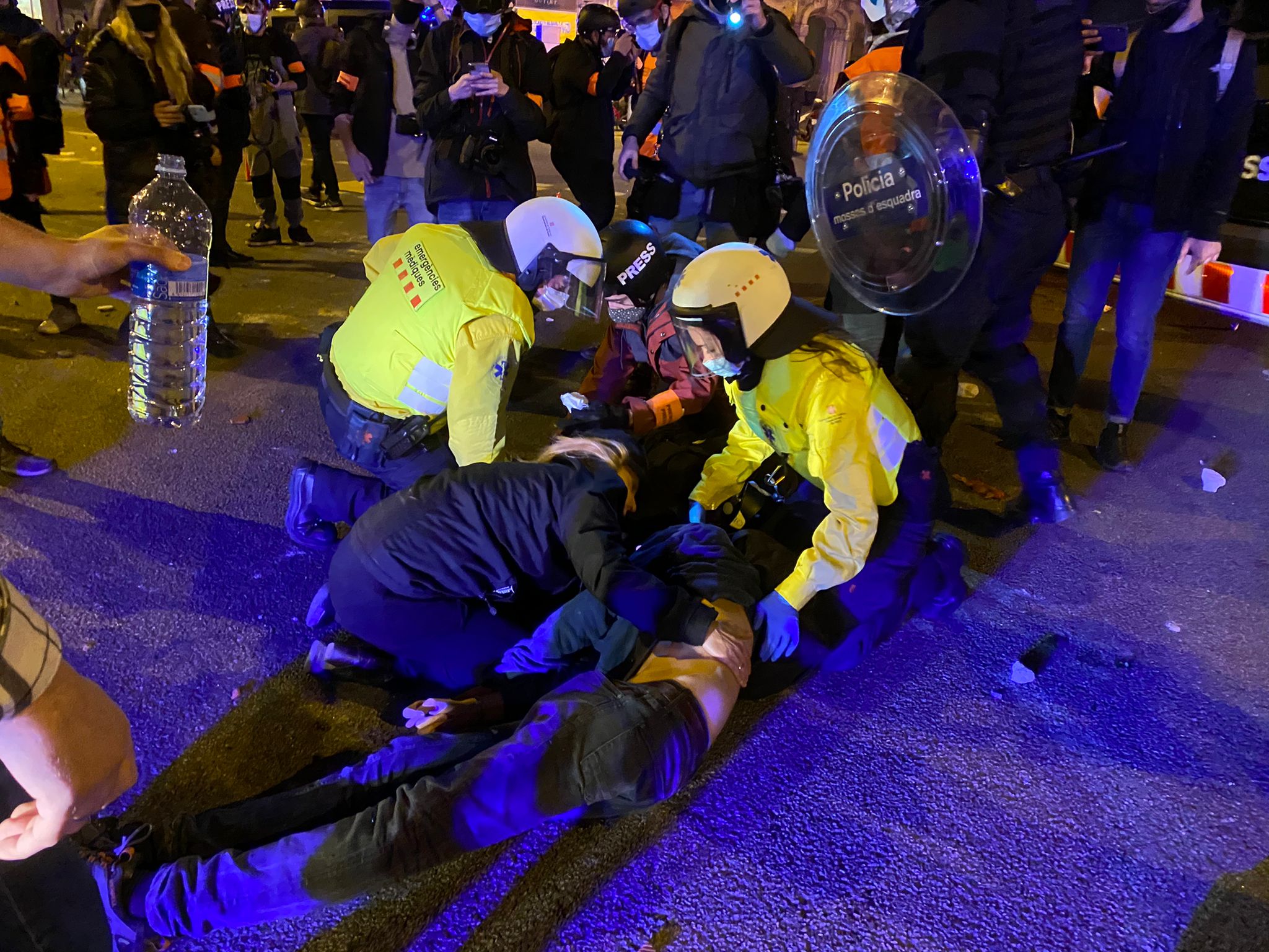 Los mossos acusados de herir en un ojo a un manifestante pro-Hasél se exculpan