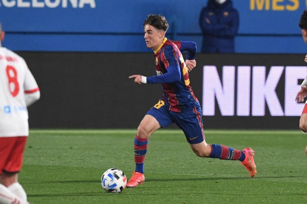 Gavi Barça B debut / FC Barcelona