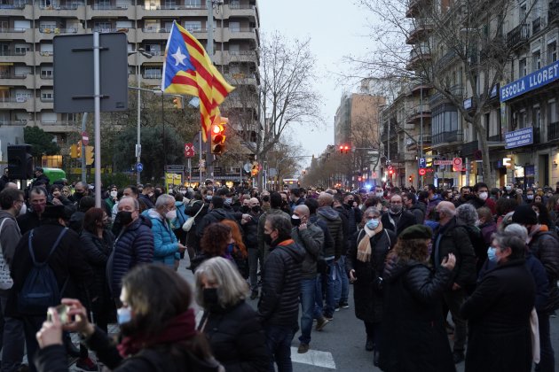 Asamblea detenido manifestación Pablo Hasél Sants / Pau de la Calle