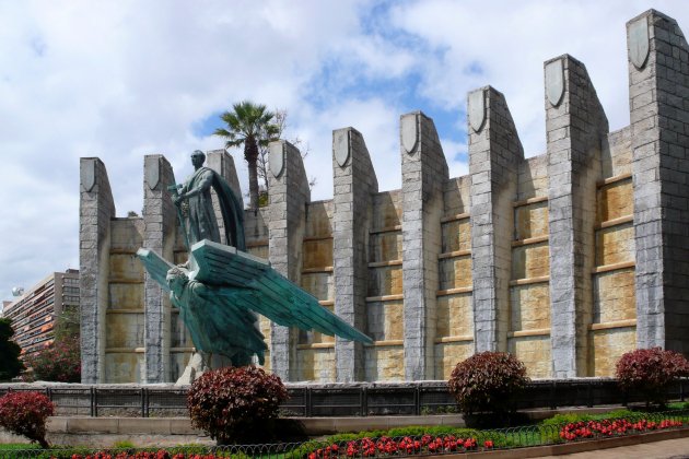 Monumento franco santa Cruz tenerife foto mataparda
