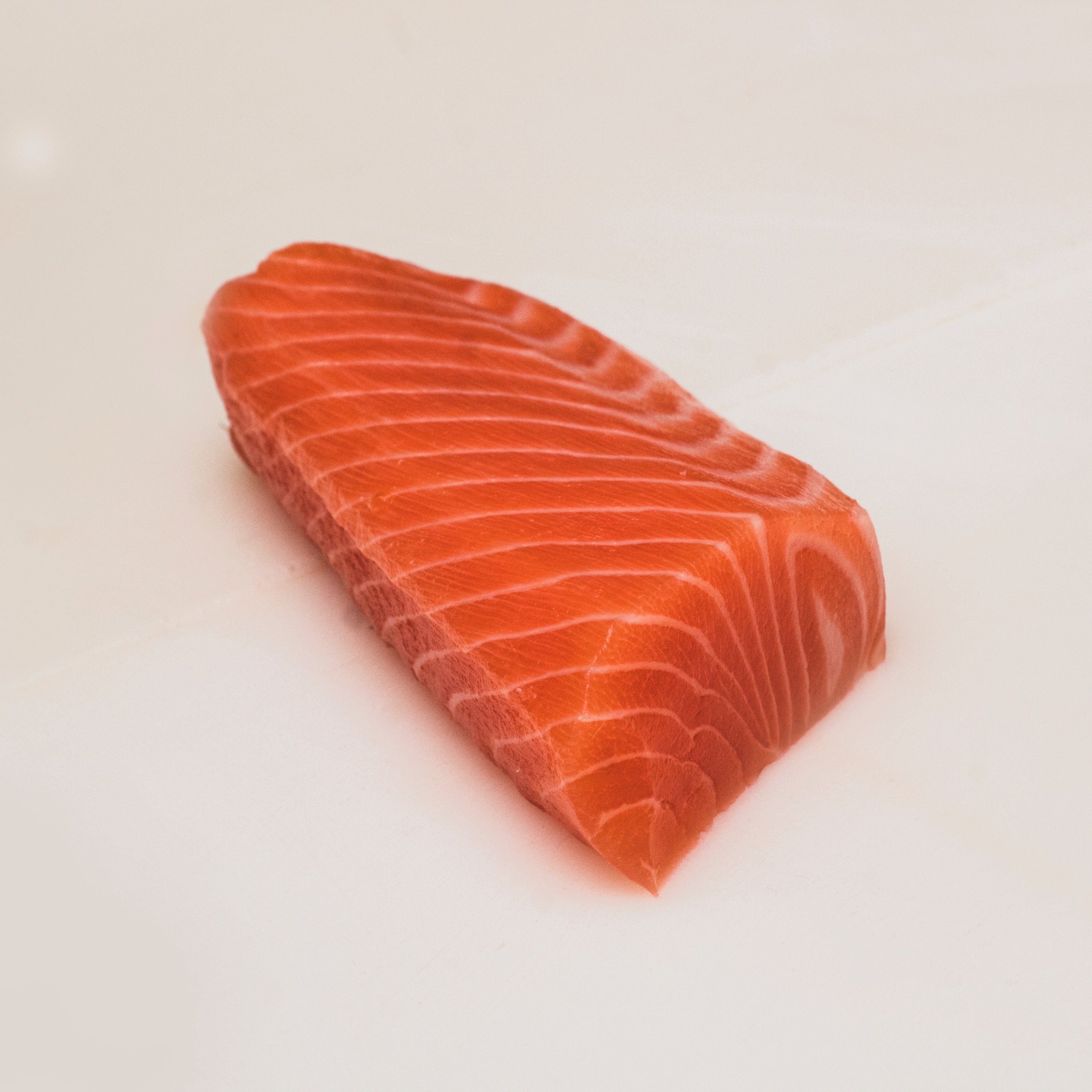 Diez razones por las que deberías comer salmón regularmente