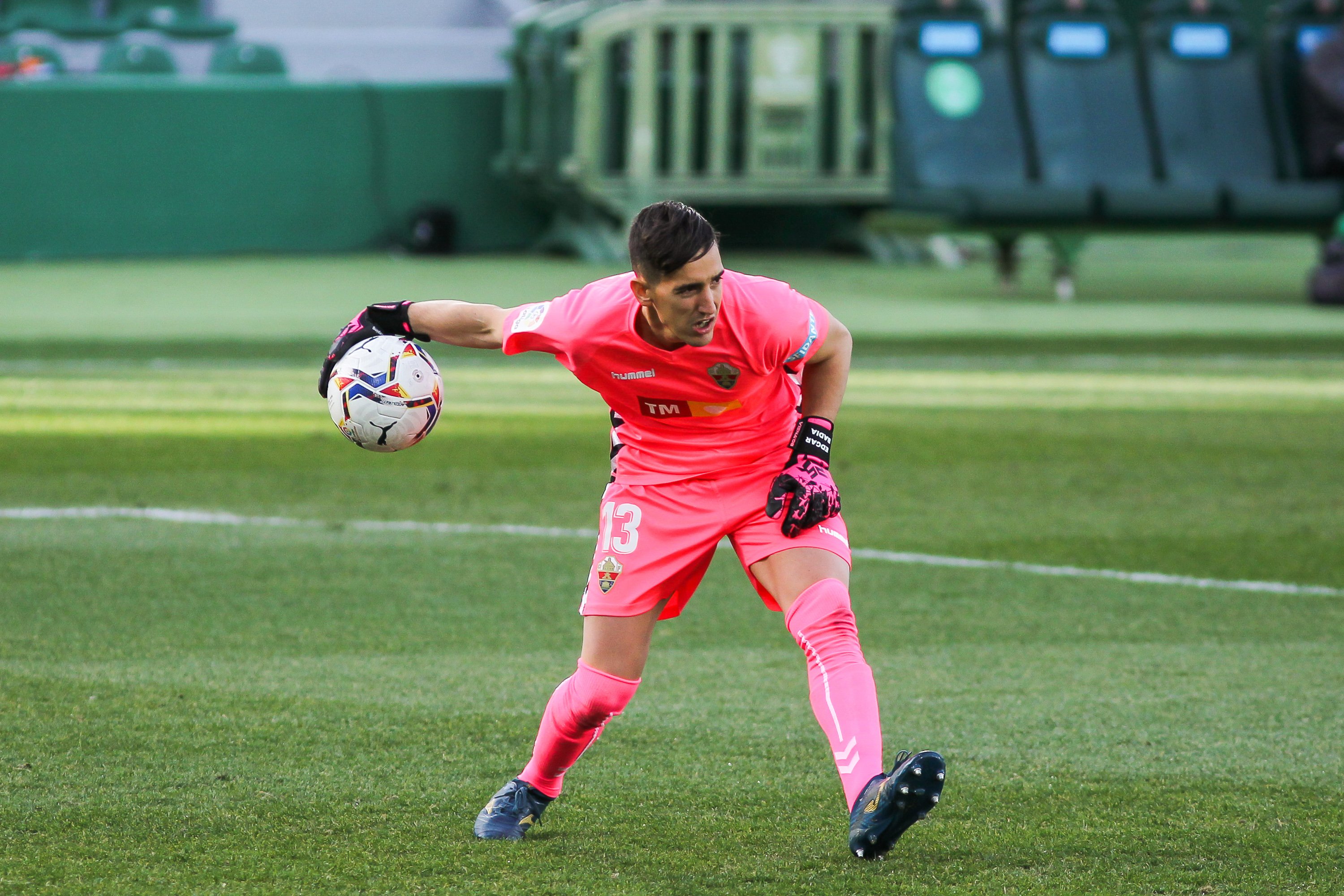 Intercambio de camiseta de Edgar Badia y un gesto inesperado de Messi