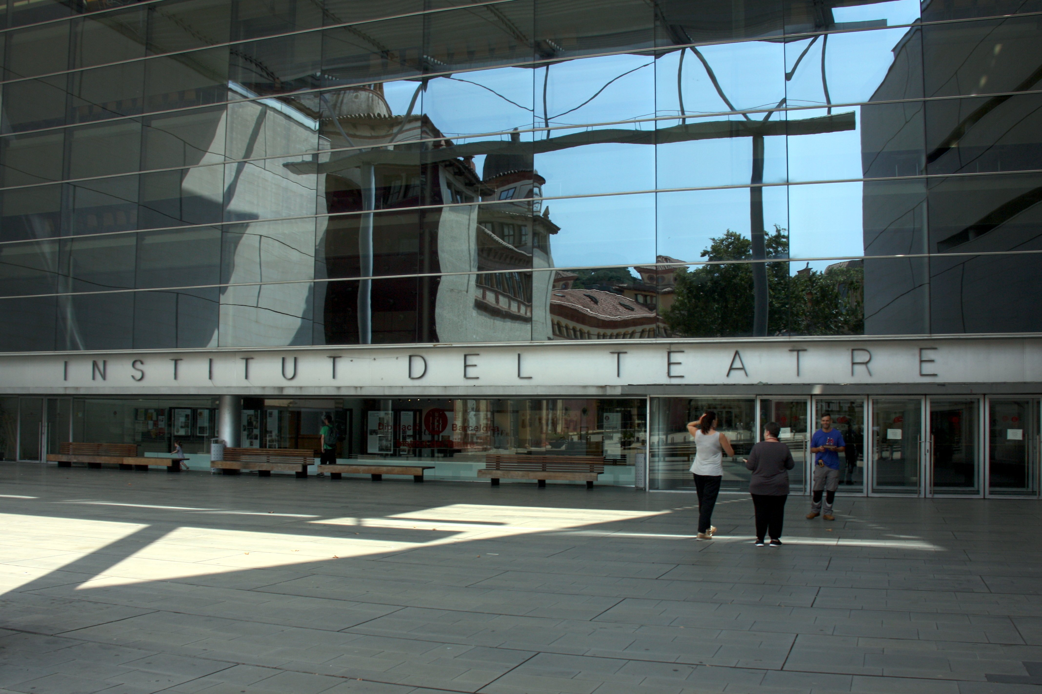 Els alumnes de l'Institut del Teatre, en vaga