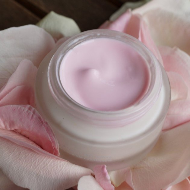 La nova línia cosmètica de Mercadona per a una pell perfecta i sense taques