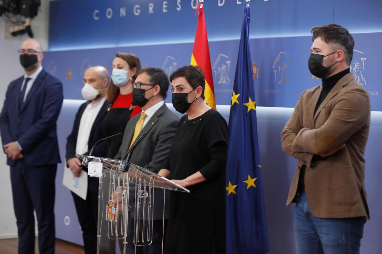 ERC, Junts, CUP, Bildu i BNG demanen comptes a Montero pels milions de l'emèrit