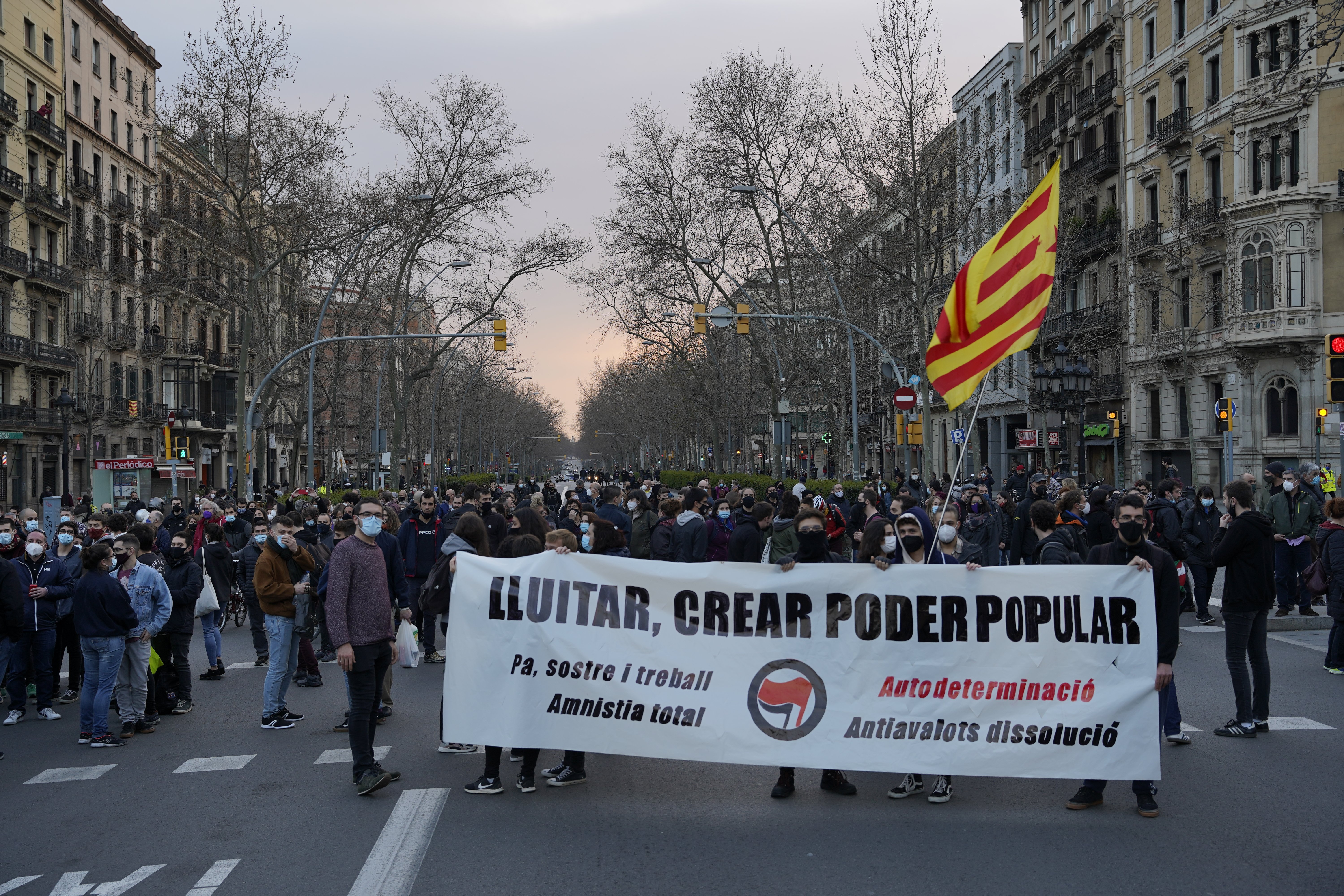 manifestación barcelona pablo hasél 2702 sábado / Pau de la Calle
