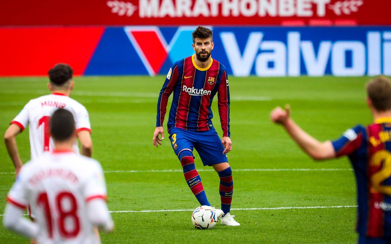 Piqué se muestra optimista: "Hay Liga, seguro que sí"