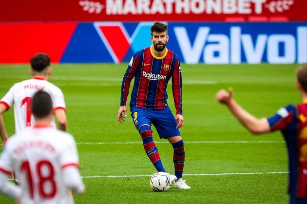 pique barcelona sevilla liga @fcbarcelona