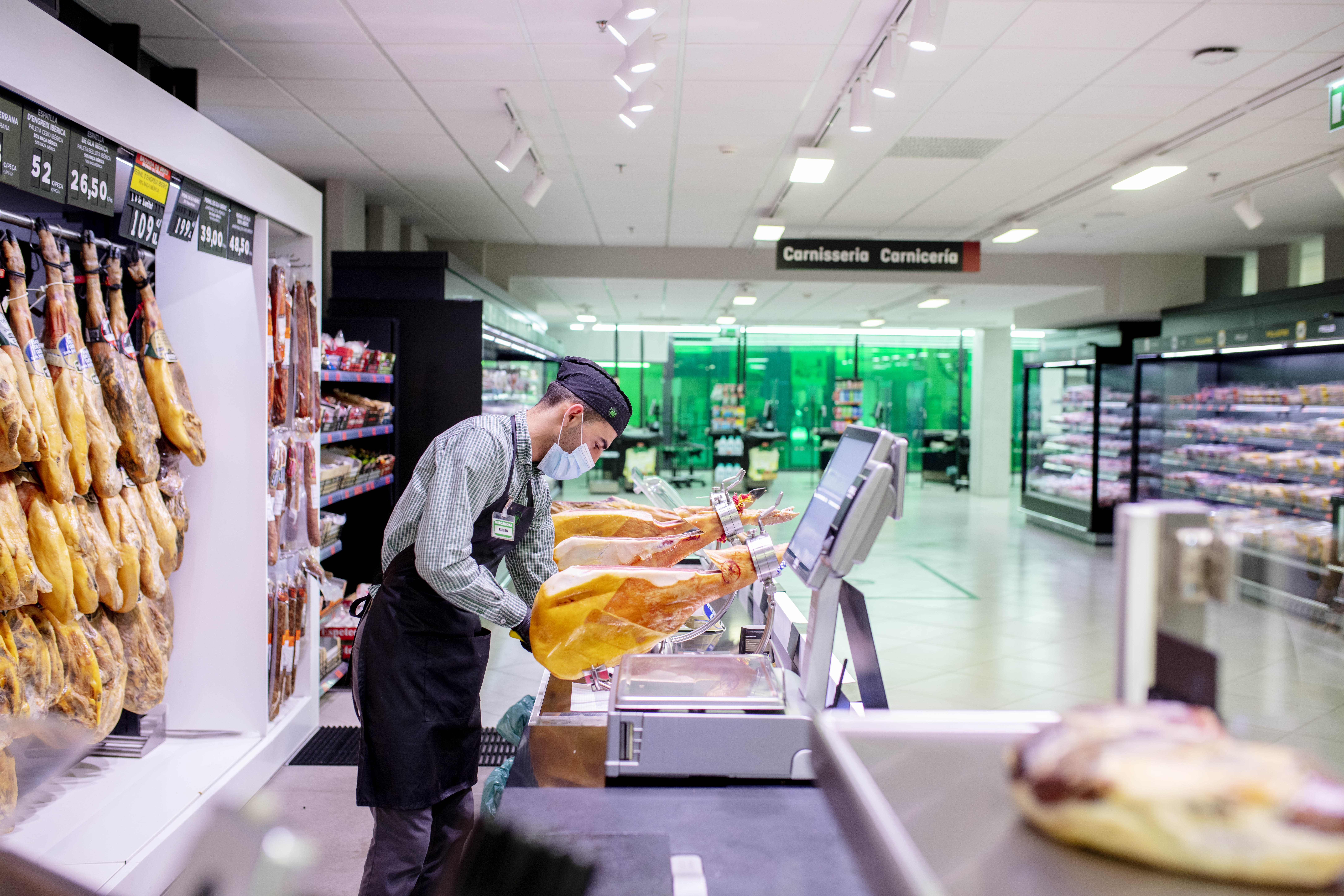 Trabajadors Mercadona supermercat - Mercadona