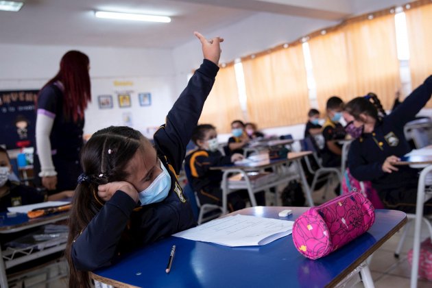 Nens escola|col·legi coronavirus Xile EFE