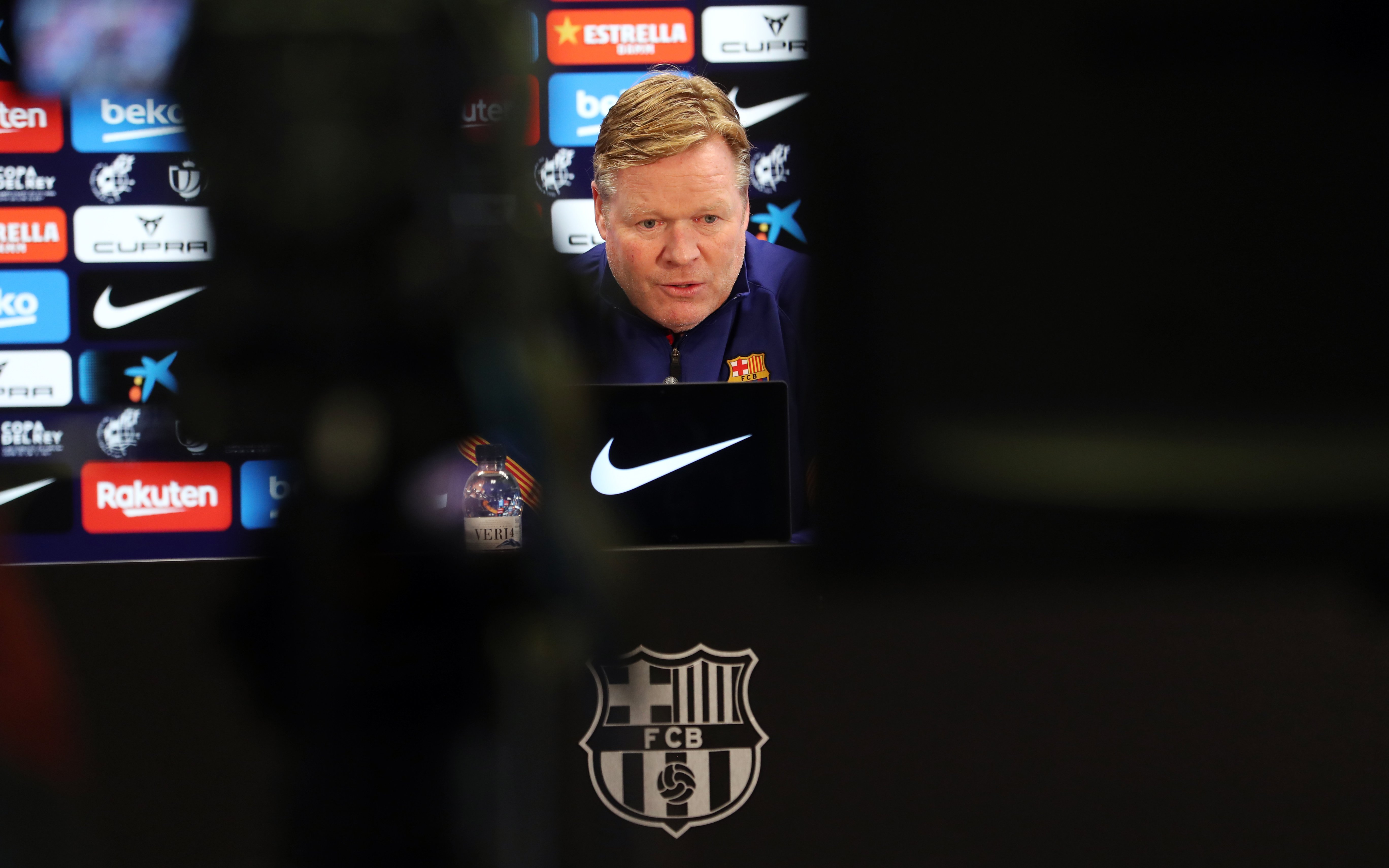 Koeman: "La semana que viene hablaré de fichajes con Laporta"