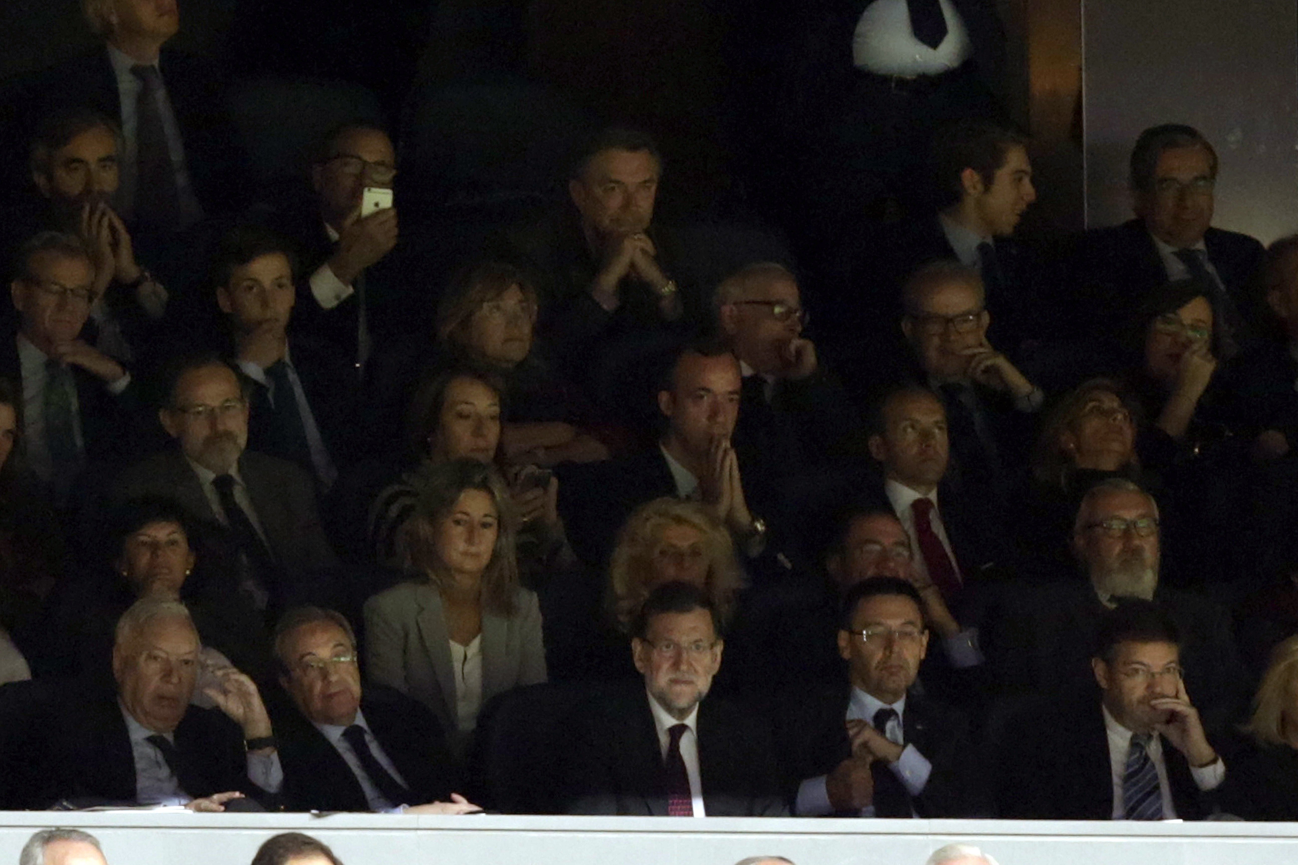 Del palco del Bernabéu al BOE: una historia sobre quién mueve los hilos del poder