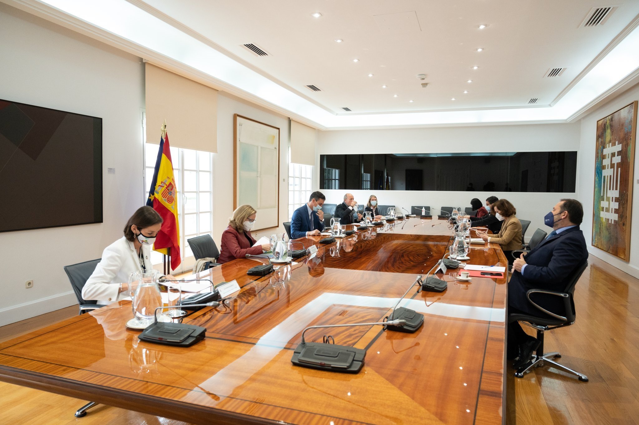 Sánchez reclama que el pasaporte único de vacunas llegue antes del verano