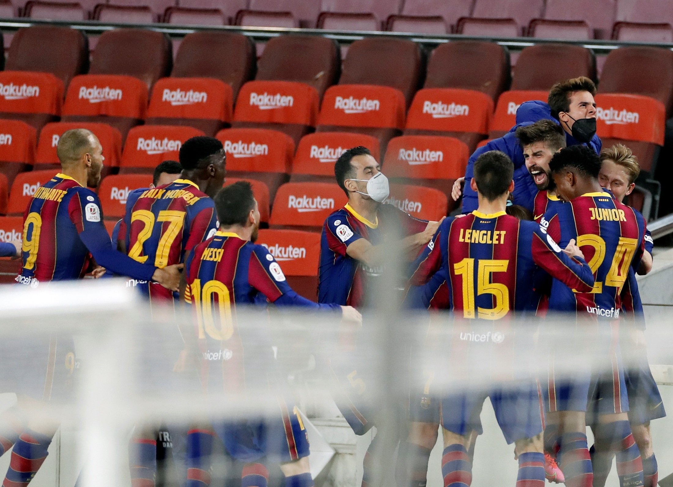 El Barça tira d'èpica per remuntar contra el Sevilla a la Copa del Rei (3-0)