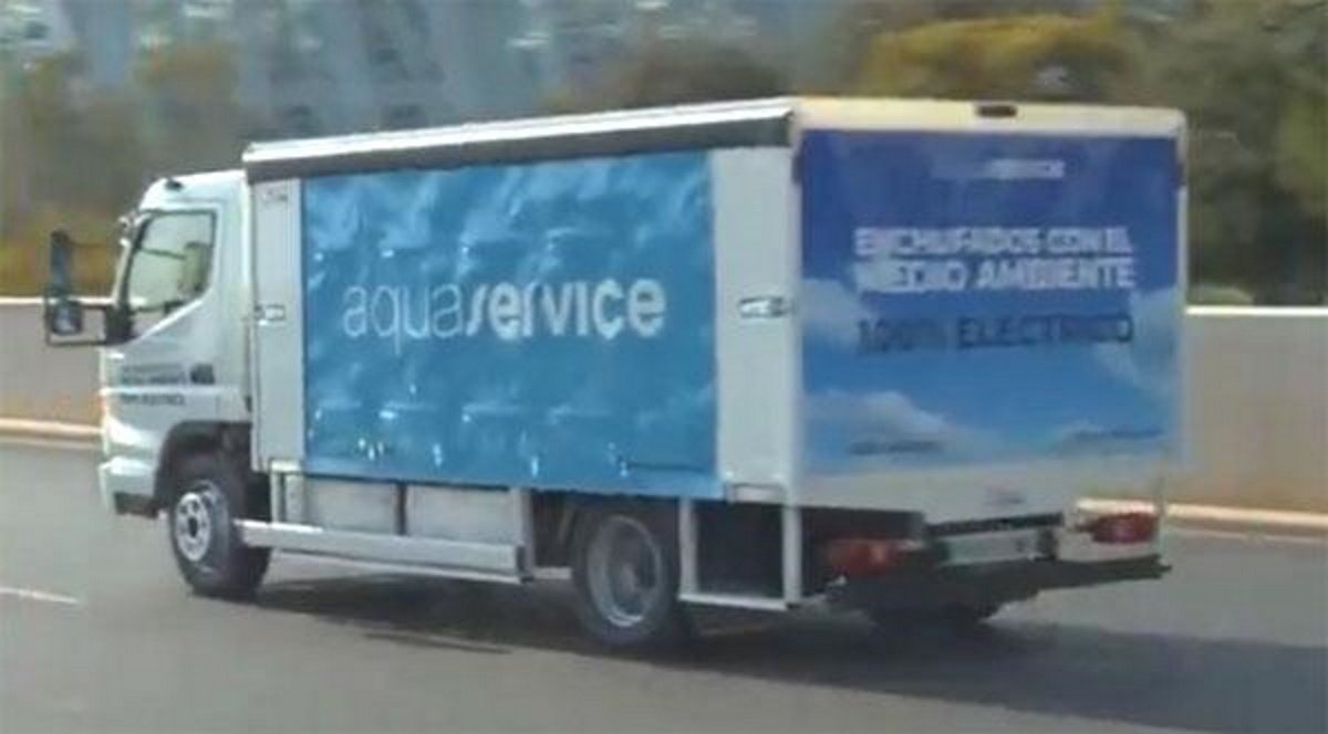 Aquaservice incorpora el primer camión 100% eléctrico de reparto urbano