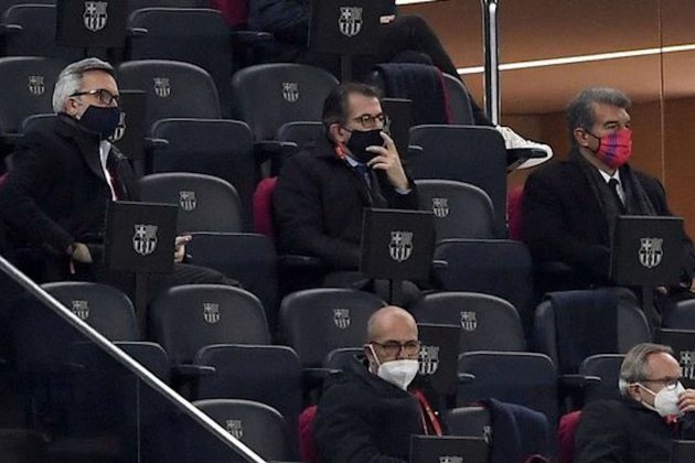 fuente freixa y laporta en la lonja|palco EFE