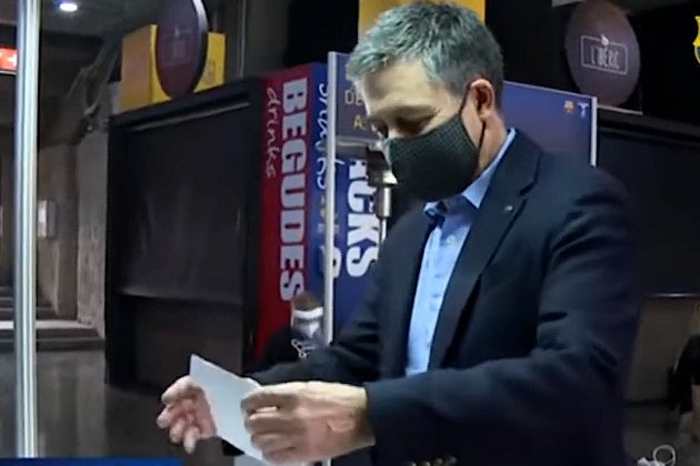 bartomeu votant eleccions barça 01 - canal barça