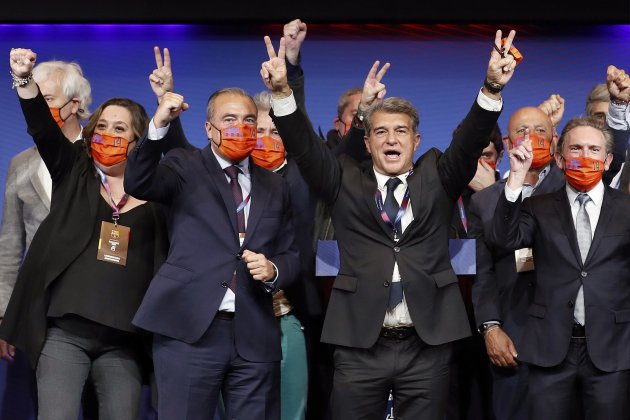 Joan Laporta celebra Yuste Elena Fort Jaume Giro presidente Barca EFE