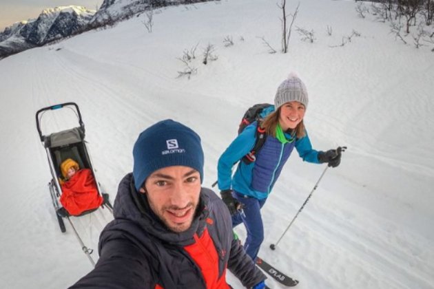 Kilian Jornet, Emelie y Maj en la nieve @kilianjornet