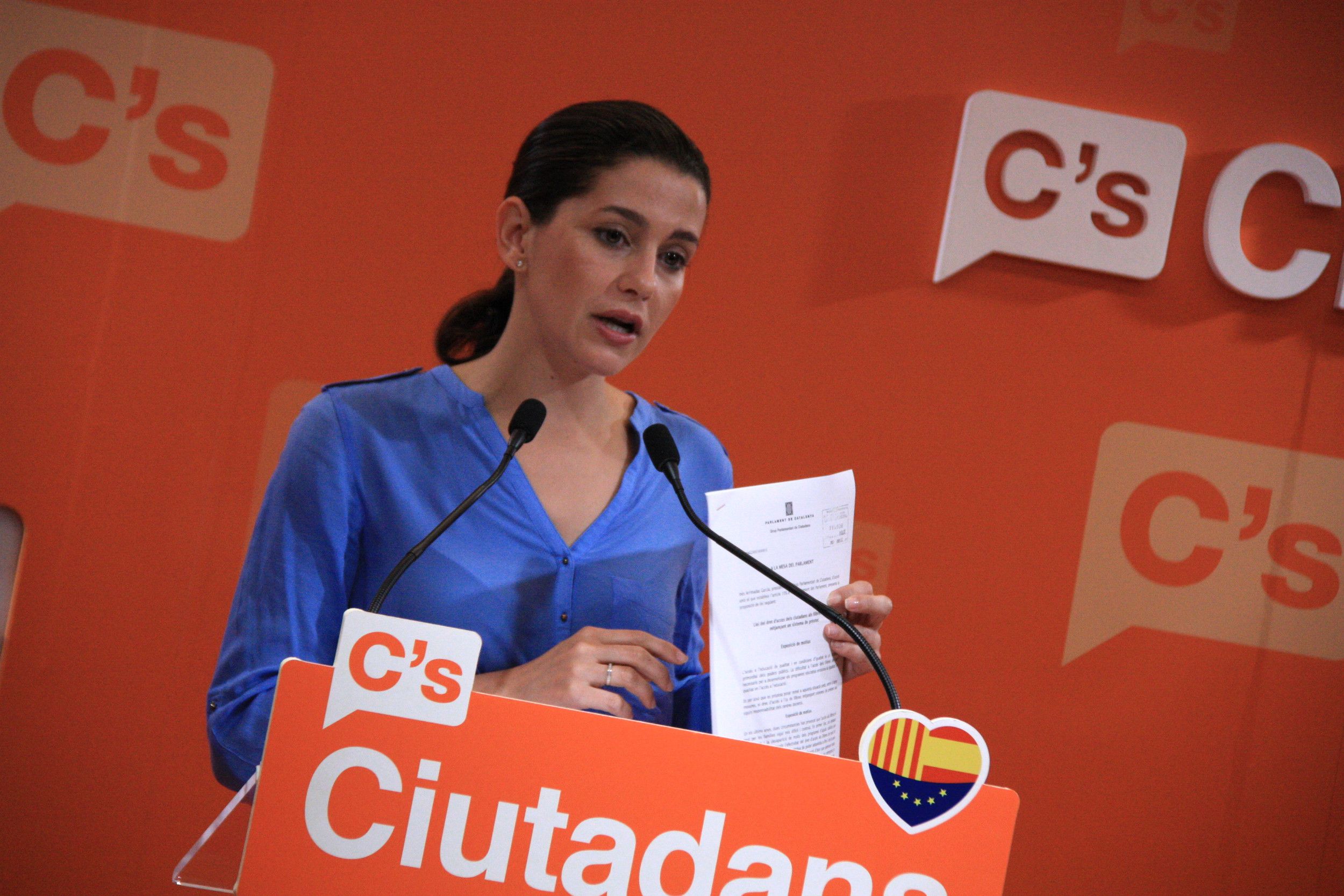 PP i C’s carreguen contra el PSC per la manifestació contra el TC