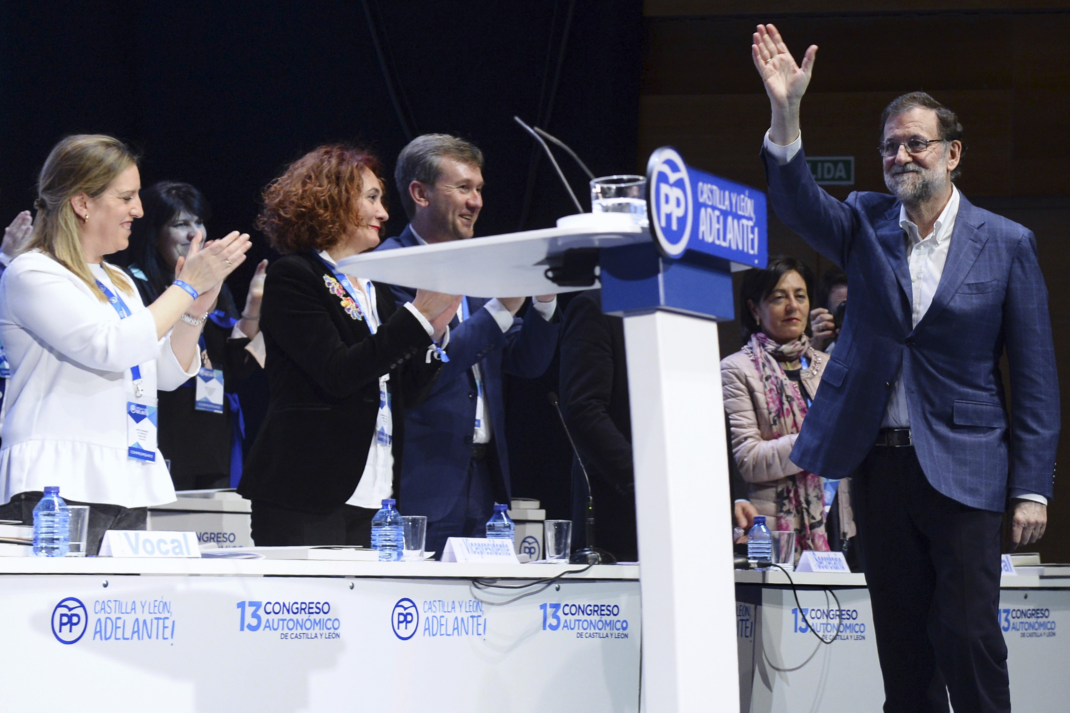 Rajoy: "Estamos orgullosos de España, y os pido que habléis bien de ella"
