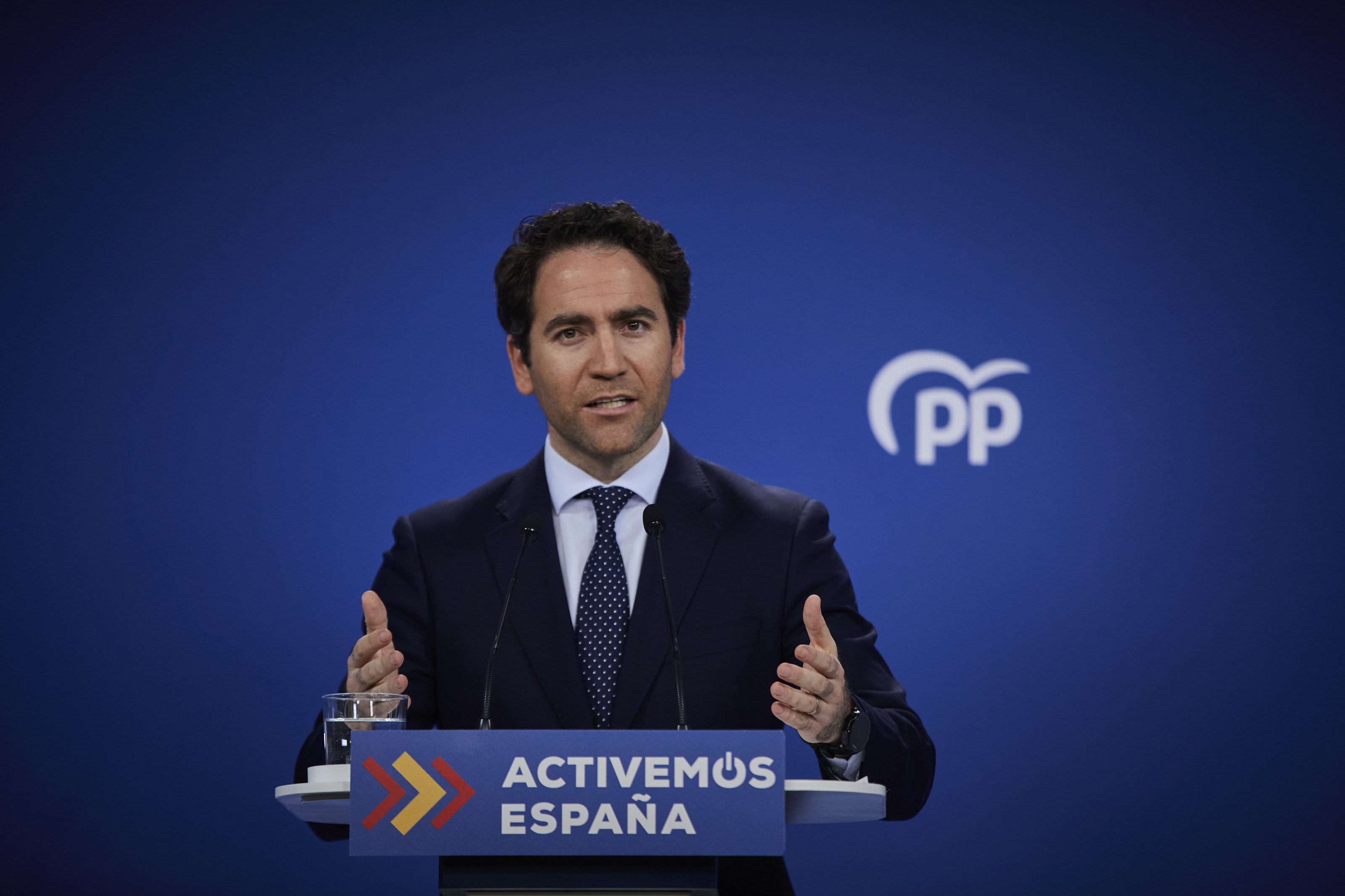 El PP crida dirigents i militants de Cs a unir-se al partit