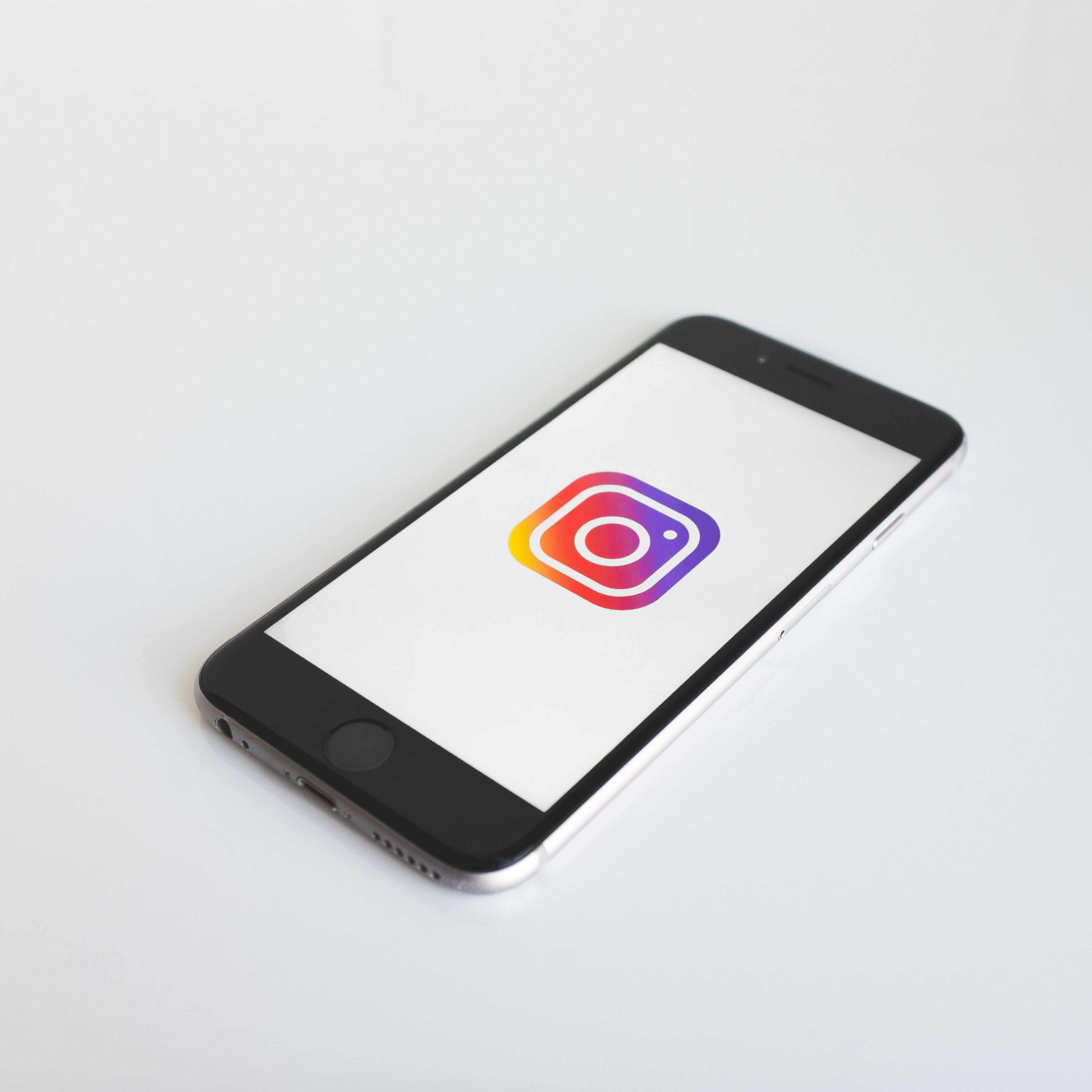 Cómo evitar ser añadido a grupos de Instagram que no deseas