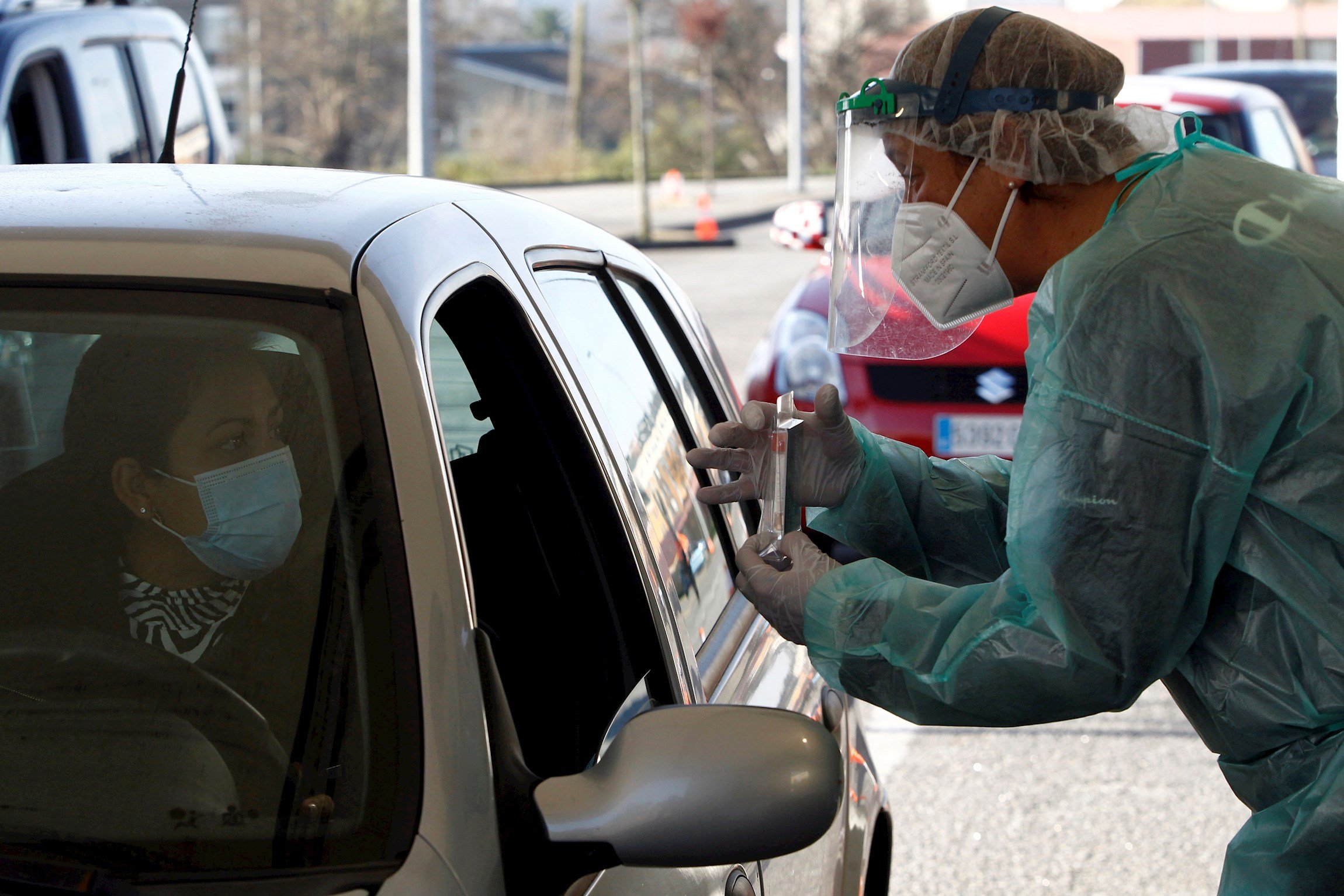 Covid | España suma 166 muertes y supera las 72.000 durante la pandemia