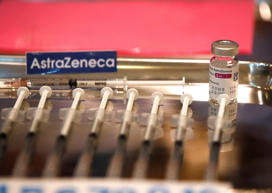AstraZeneca solo entregará un tercio de las vacunas acordadas a la UE