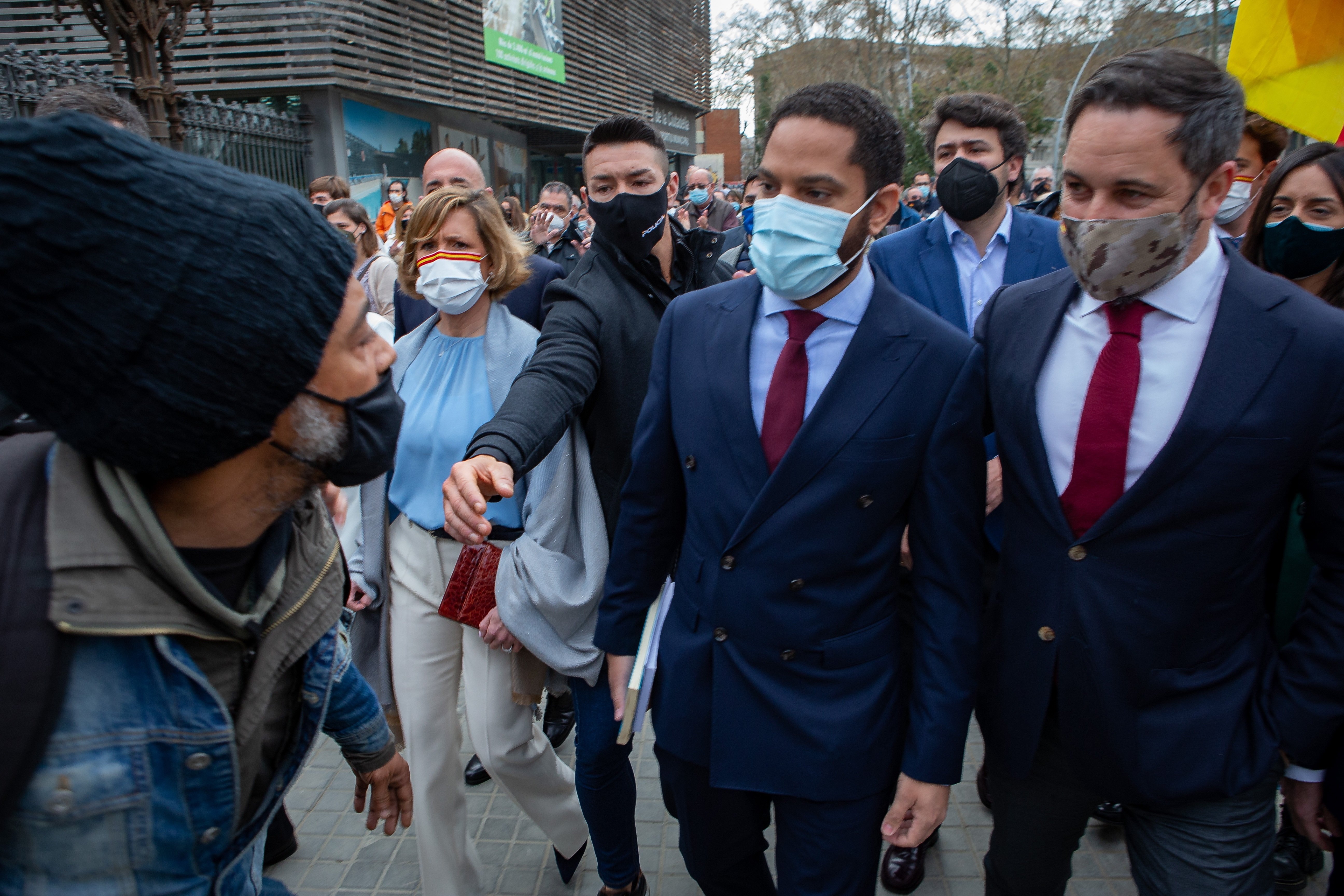 santiago abascal ignacio garriga parlament - efe