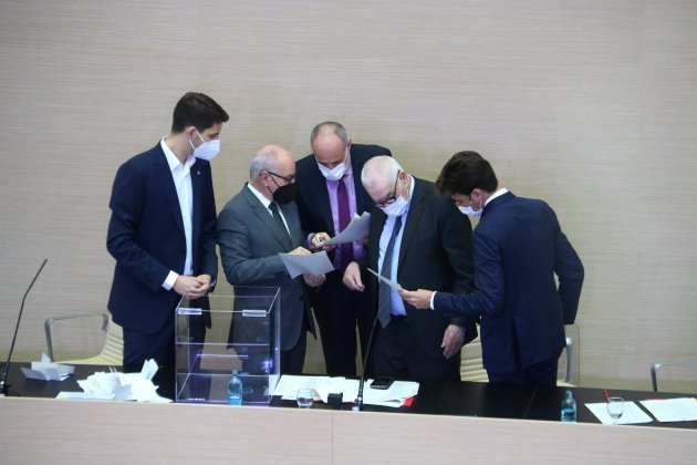 Constitución Parlamento 2021 Rebrota de Edad EFE