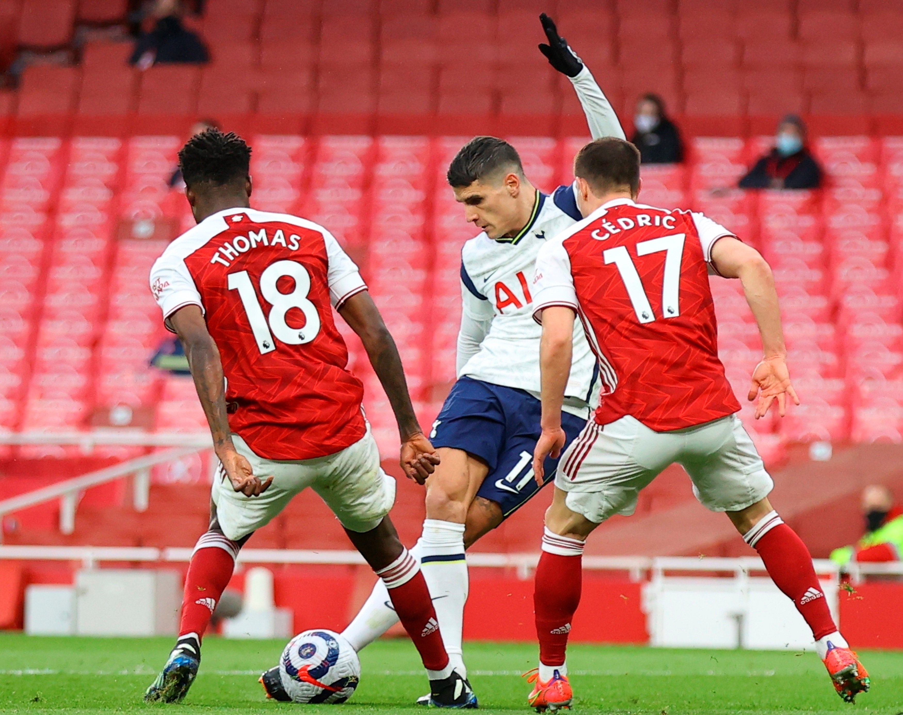 Lamela fa un dels gols de l'any a la Premier i acaba expulsat: "Està boig"