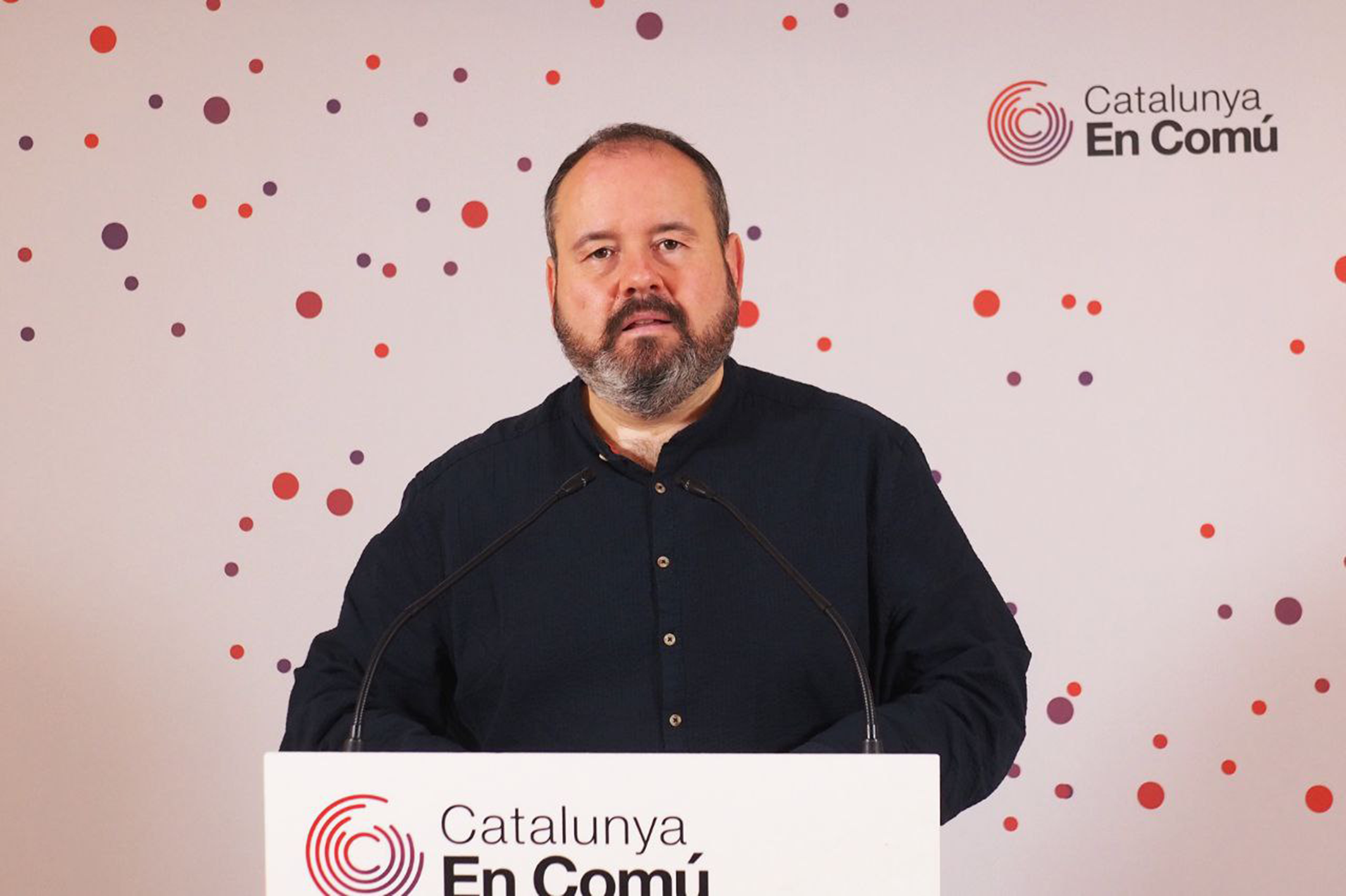 Los comuns acusan a ERC de enviarlos a la oposición por haber votado a Borràs