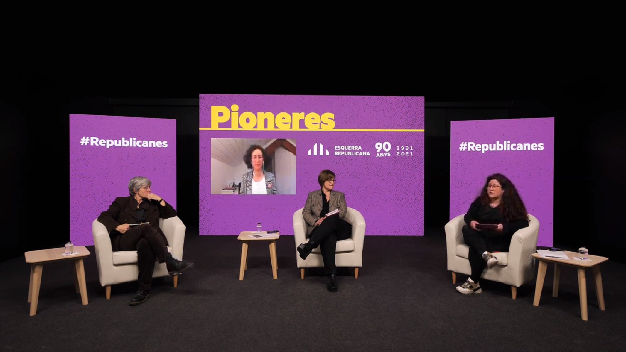 Las republicanas Rovira, Simó y Porta llaman a feminizar la política y el poder