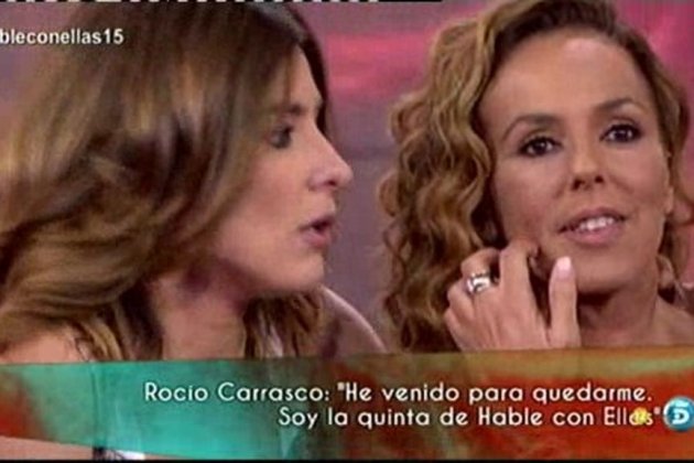 Sandra Barneda y Rocío Carrasco en 'Hable cono ellas' Telecinco