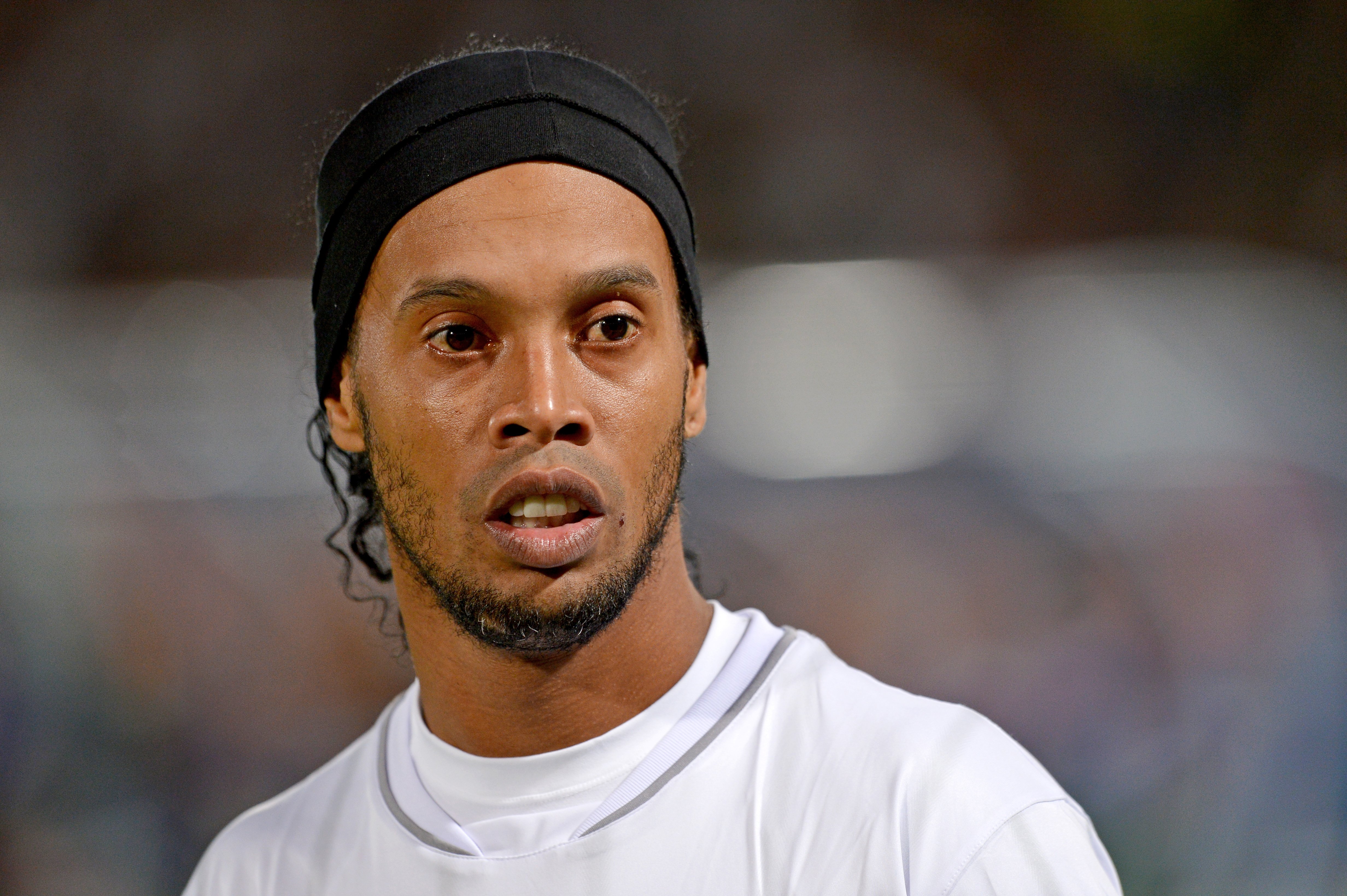 Preocupa la salut de Ronaldinho: excés d'alcohol