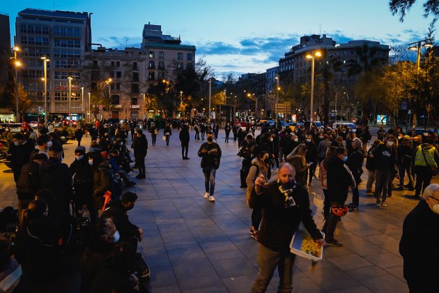 manifestación barcelona libertad expresion pablo hasél fins que caiguin / Pau de la Calle