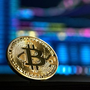 Fortes crítiques a Bitcoin per l'enorme despesa en electricitat